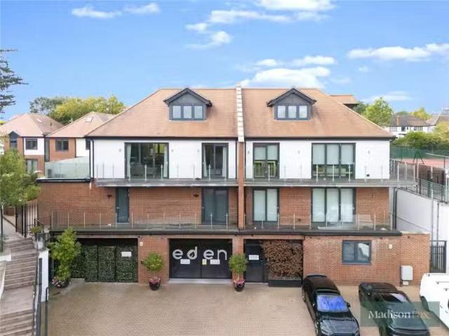 Apartment for rent in Chigwell, Epping