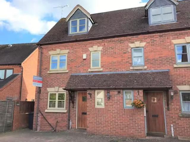 House for rent in Alderminster, Warwickshire