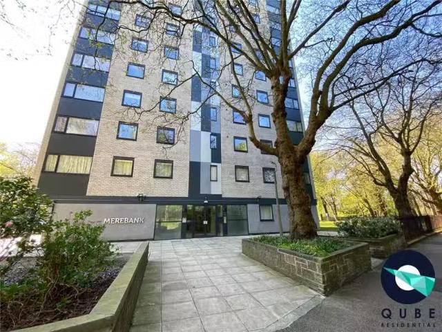 House for rent in Calderstones