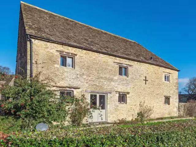 House for rent in Fossebridge, Gloucestershire