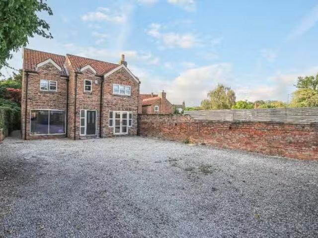 House for rent in Laxton, Hull and East Yorkshire