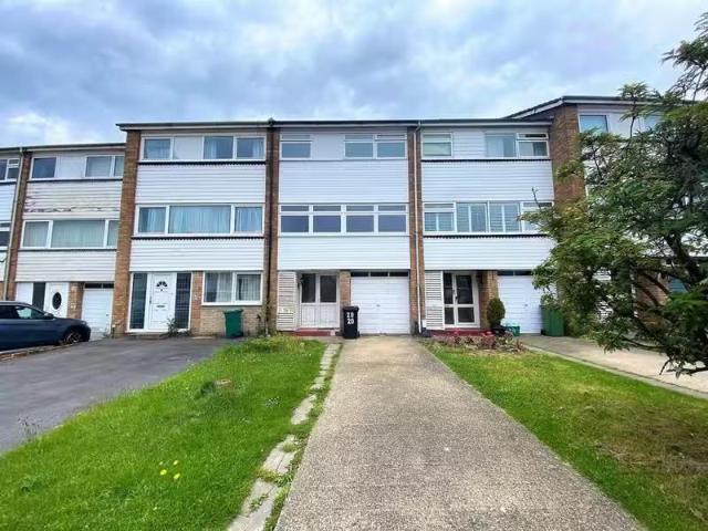House for rent in Crofton, Greater London