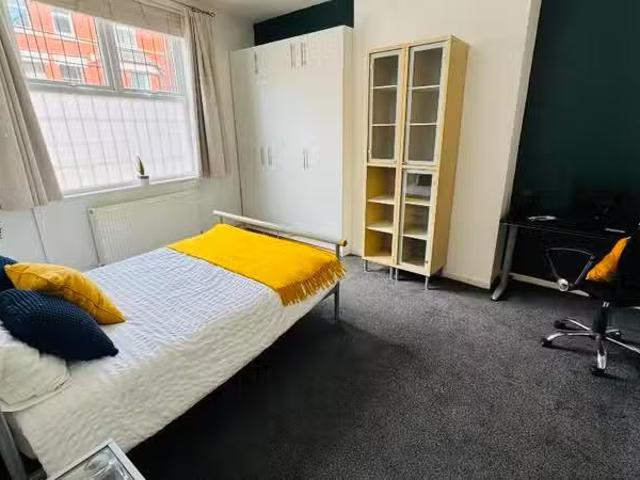 House for rent in Saughall, Cheshire