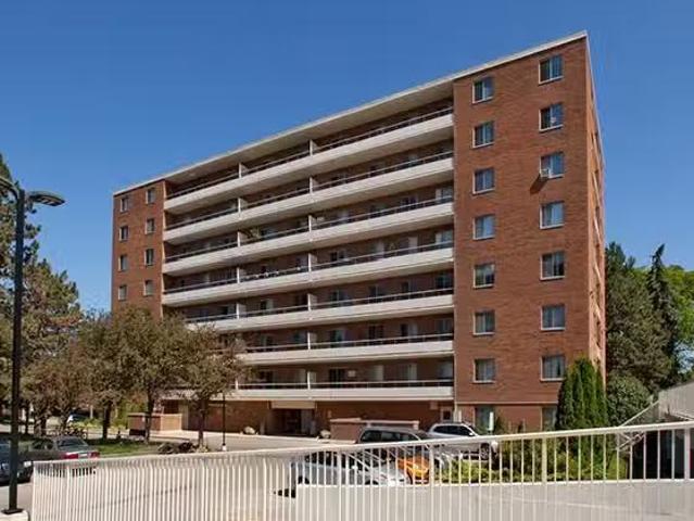 Condo for rent in Carlton Heights, St. Catharines