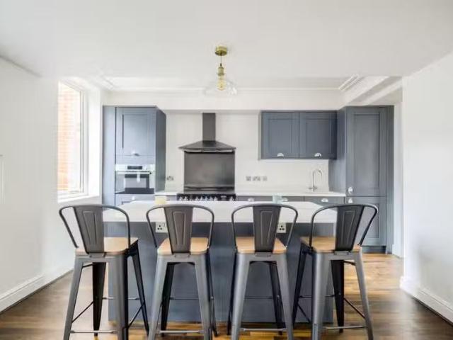 Apartment for rent in Baildon, West Yorkshire
