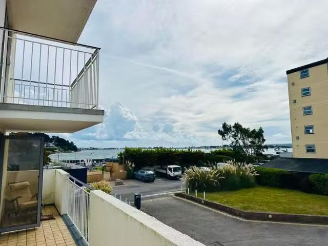 Apartment for rent in Lilliput, Poole