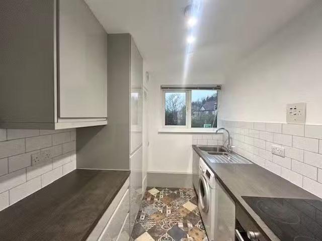 House for rent in London Borough of Croydon, Purley