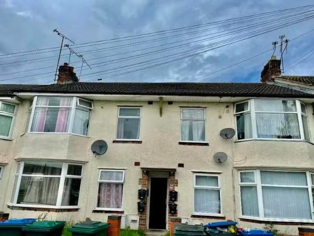 House for rent in Stivichall, West Midlands