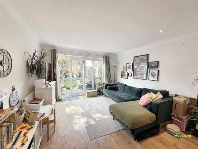 House for rent in Hayes, Greater London