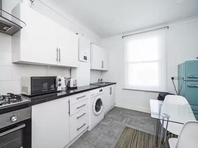 House for rent in Snaresbrook, Leytonstone