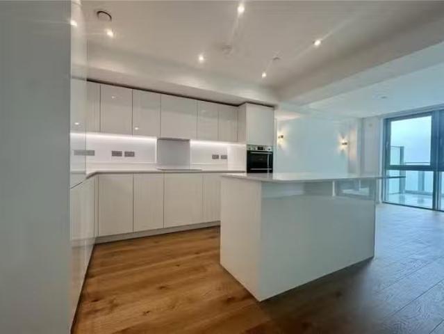 House for rent in Navestock Side, Essex