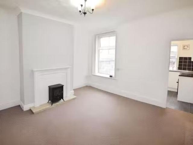 House for rent in Little Moor End, Backburn