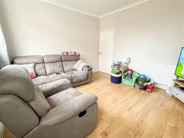 House for rent in Polesworth CP, Gun Hill