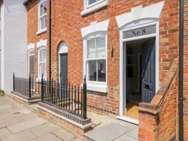 House for rent in Alderminster, Warwickshire