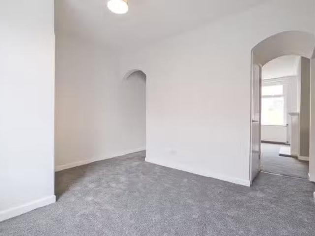 House for rent in Oakenshaw, Backburn