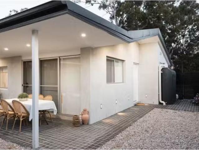 House for rent in Bossley Park, Sydney