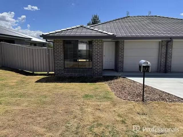 House for rent in Piallamore, New South Wales