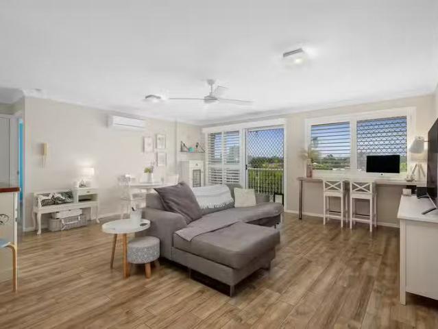 House for rent in Stones Corner, Greater Brisbane