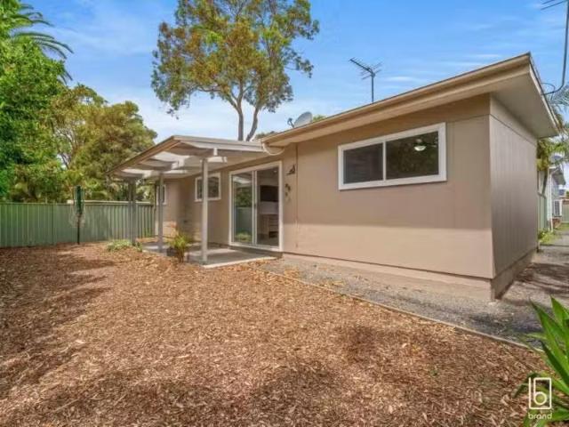 Apartment for rent in Lake Haven, New South Wales