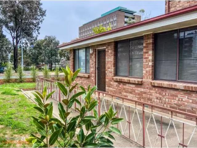 Condo for rent in Braddon, North Canberra