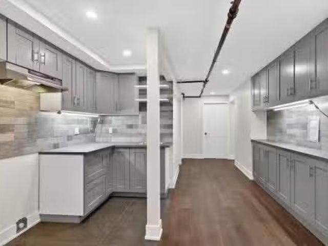 Apartment for rent in St. Leonard's, Quebec