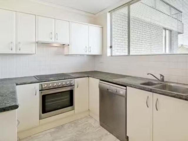 Apartment for rent in Lower North Shore, Sydney