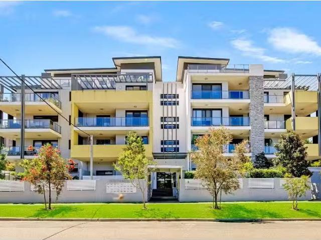 Apartment for rent in Thornleigh, Sydney