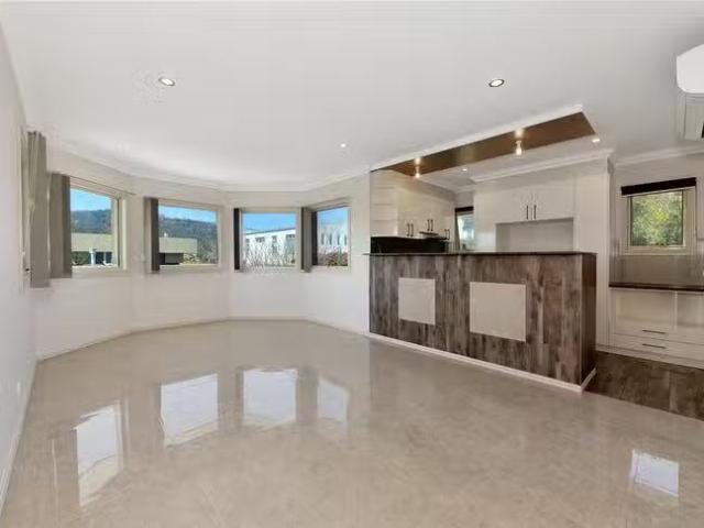 House for rent in Woden, Australian Capital Territory