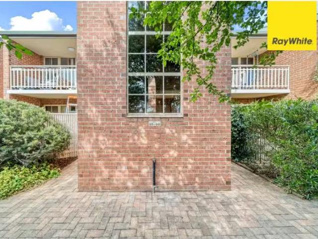 Apartment for rent in Lyneham, North Canberra