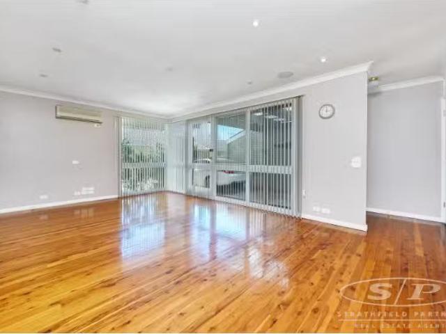 Condo for rent in Sydney, New South Wales