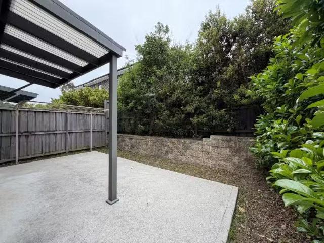 House for rent in Potts Hill, Sydney