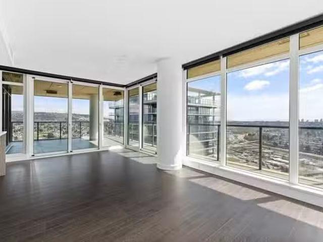 Apartment for rent in Burnaby, British Columbia