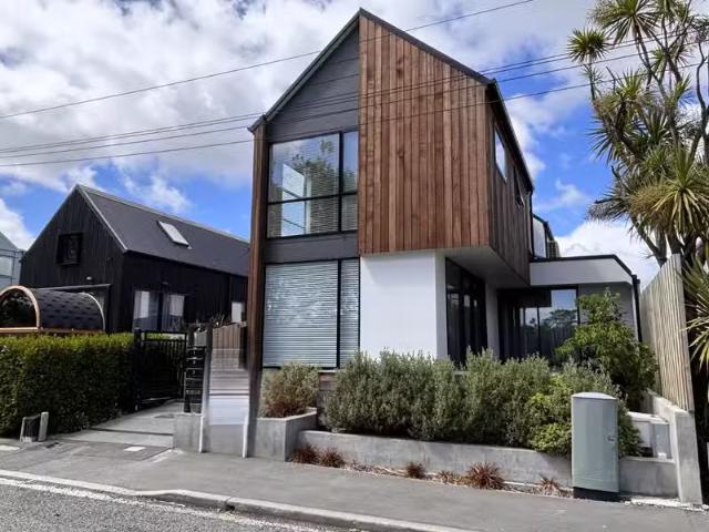 House for rent in Heathcote, Canterbury