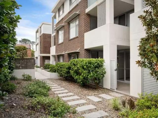 Apartment for rent in Wollongong West, New South Wales