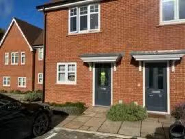 Apartment for rent in Hart, Hampshire