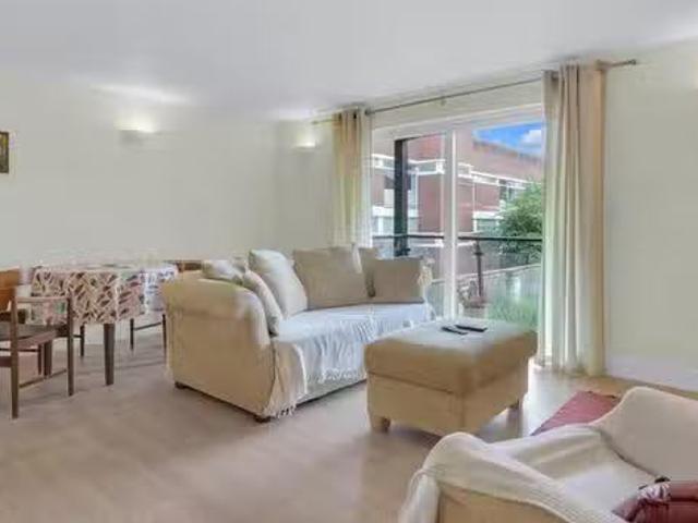 Apartment for rent in Longport, The Bridge
