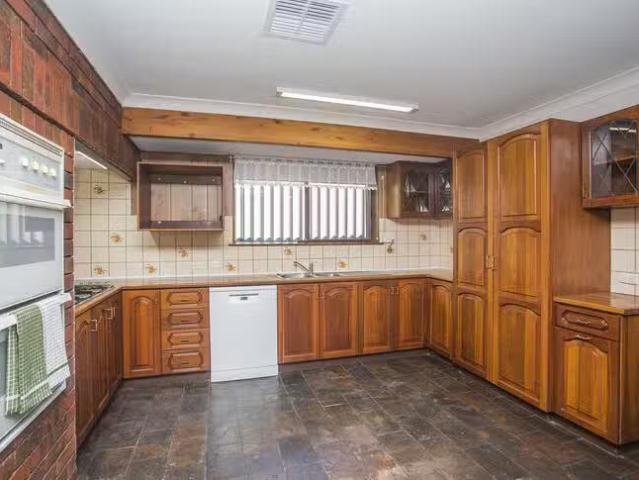 House for rent in Beechboro, Western Australia