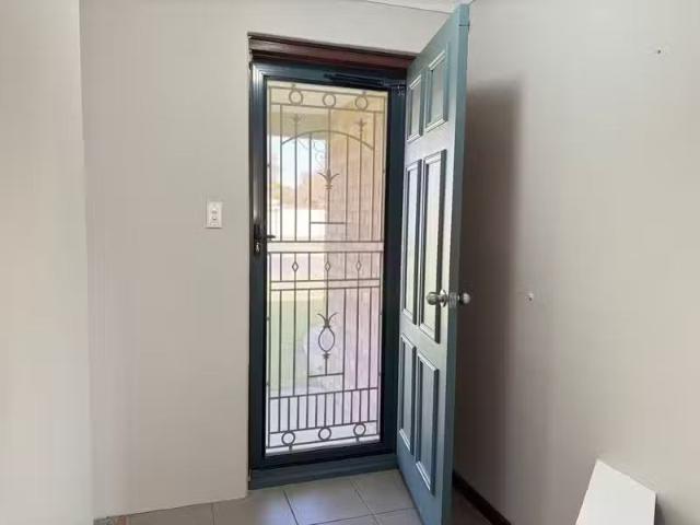 House for rent in Safety Bay, Western Australia