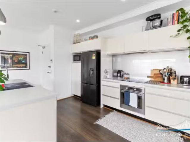 Apartment for rent in Toombul, Queensland