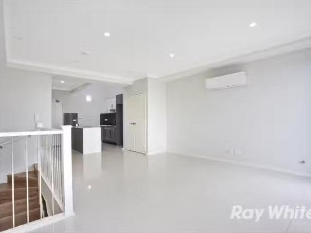 Apartment for rent in Oxley Park, New South Wales