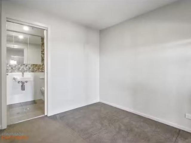 Apartment for rent in Greenway, Australian Capital Territory