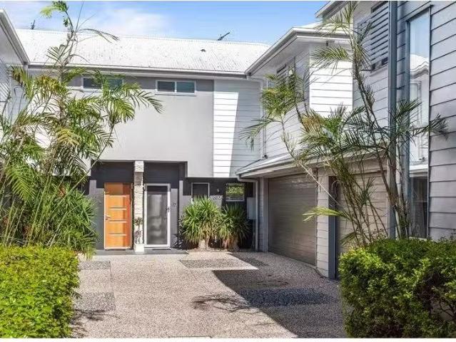 Condo for rent in Toombul, Queensland