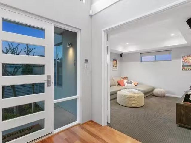 House for rent in Sorrento, Western Australia