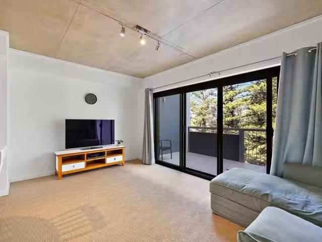 Apartment for rent in North Coogee, Western Australia