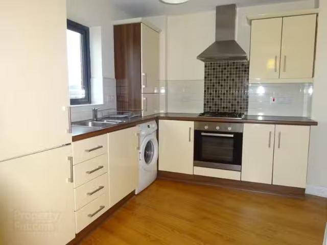 Apartment to rent in Bluebell, North Tipperary