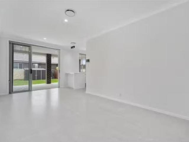 Condo for rent in Sydney, New South Wales