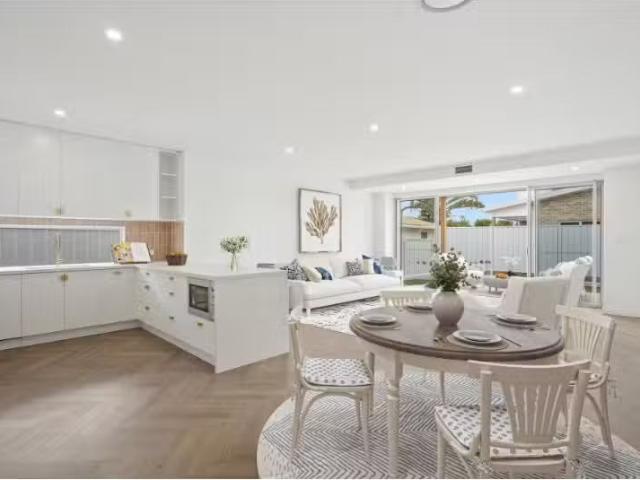 Condo for rent in Wollongong West, New South Wales