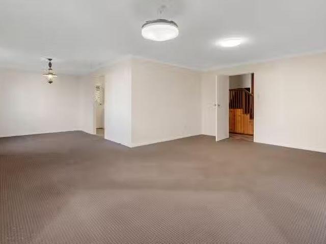 House for rent in Lockwood, Victoria
