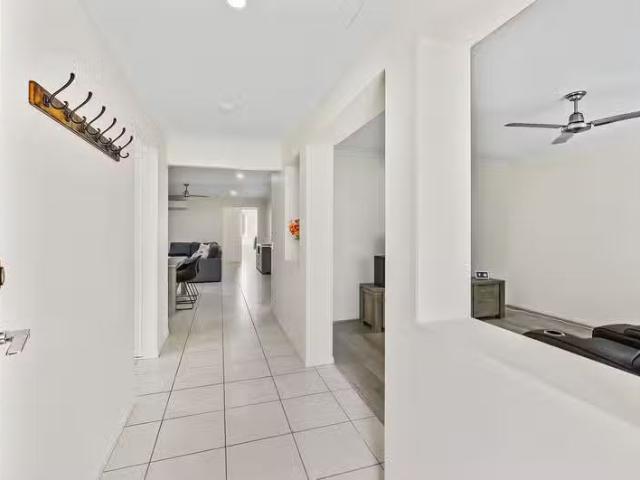 House for rent in Bucasia, Queensland