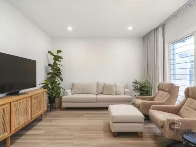 Condo for rent in Ambergate, New South Wales